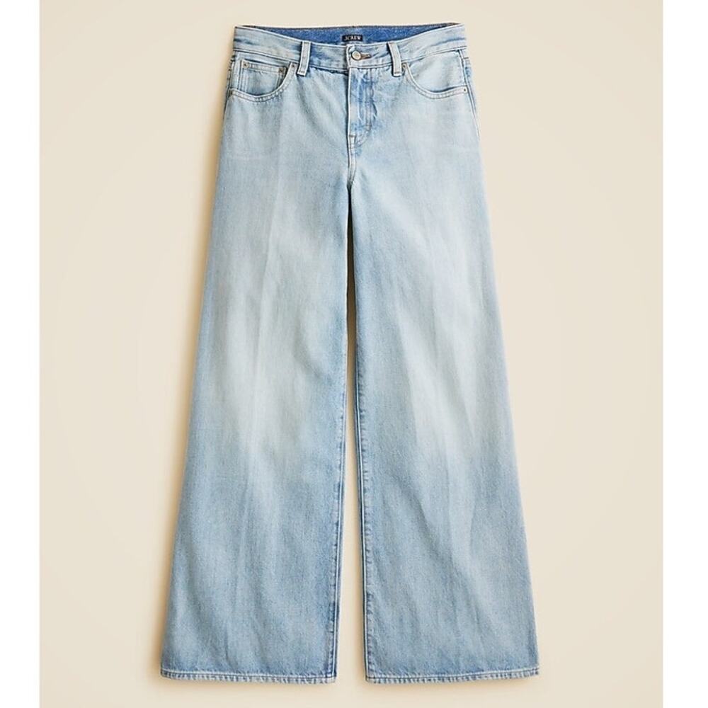 J.Crew Mid Rise Superwide Leg Jean Light Wash Size 25 Petite